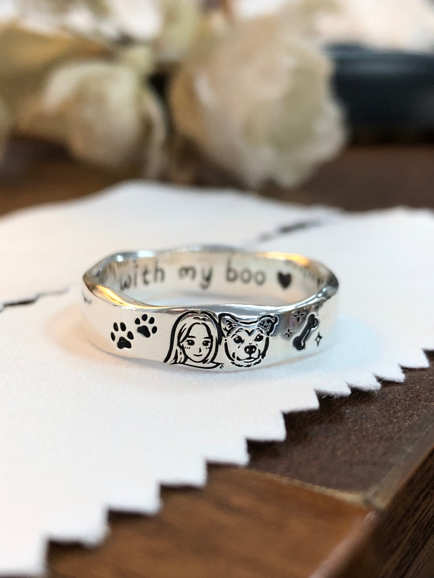 Oralie Custom Pet Portrait Ring